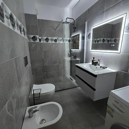 Urban Oasis 2 * Tirana