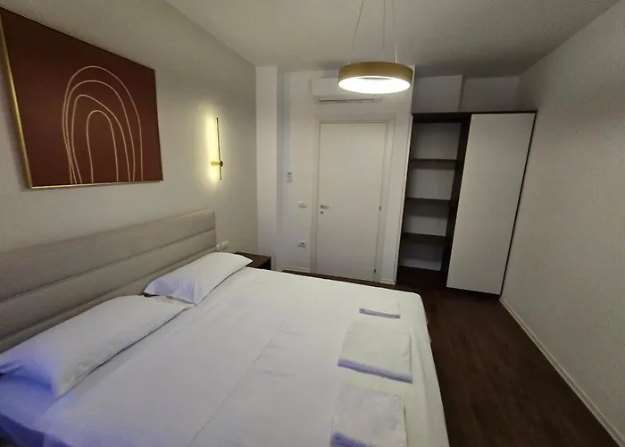Urban Oasis 2 Apartman *
